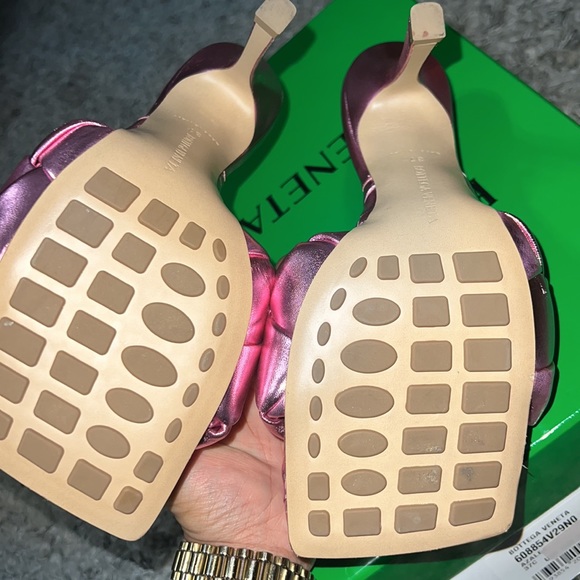 BOTTEGA VENETA Lido Heel Sandal - Picture 4 of 5